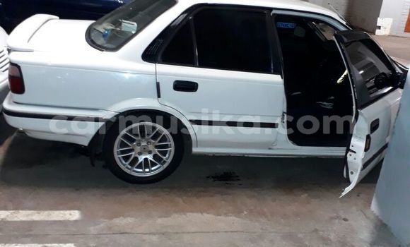 Acheter Occasion Voiture Toyota Corolla Blanc à Beitbridge, Matabeleland South