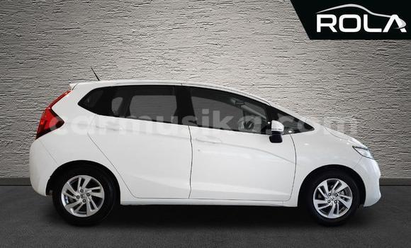 Buy Used Honda Jazz Other Car in Beitbridge in Matabeleland South Buy Used Honda Jazz Other Car in Beitbridge in Matabeleland South
