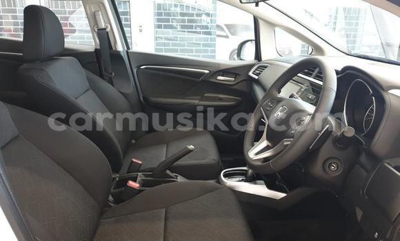 Buy Used Honda Jazz Other Car in Beitbridge in Matabeleland South Buy Used Honda Jazz Other Car in Beitbridge in Matabeleland South