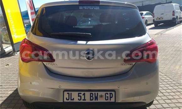 Nunua Ilio tumika Opel Corsa Fedha Gari ndani ya Beitbridge nchini Matabeleland Kusini