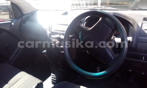 Acheter Occasion Voiture Isuzu D–MAX Blanc à Beitbridge, Matabeleland South Acheter Occasion Voiture Isuzu D–MAX Blanc à Beitbridge, Matabeleland South