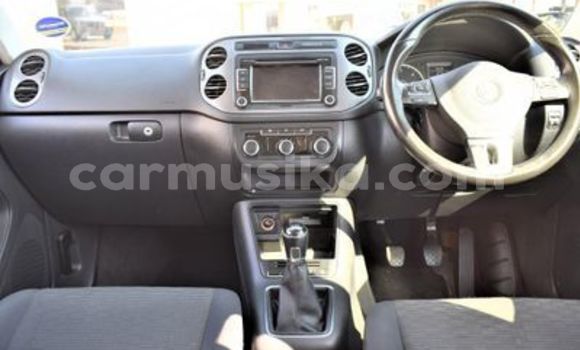 Acheter Occasion Voiture Volkswagen Tiguan Gris à Beitbridge, Matabeleland South Acheter Occasion Voiture Volkswagen Tiguan Gris à Beitbridge, Matabeleland South