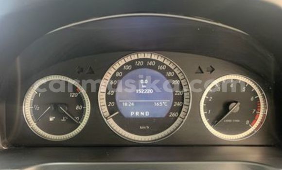 Acheter Occasion Voiture Mercedes‒Benz C–Class Blanc à Beitbridge, Matabeleland South Acheter Occasion Voiture Mercedes‒Benz C–Class Blanc à Beitbridge, Matabeleland South