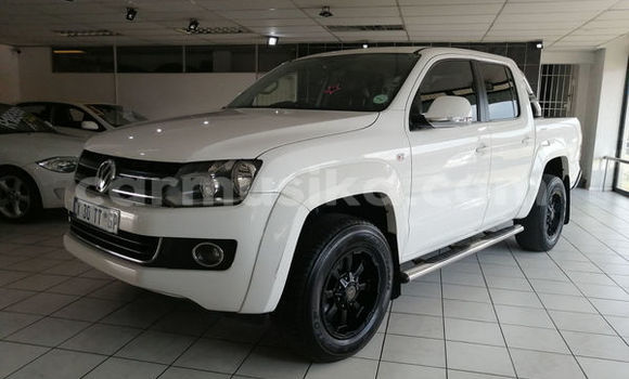 Nunua Ilio tumika Volkswagen Amarok Nyeupe Gari ndani ya Harare nchini Harare