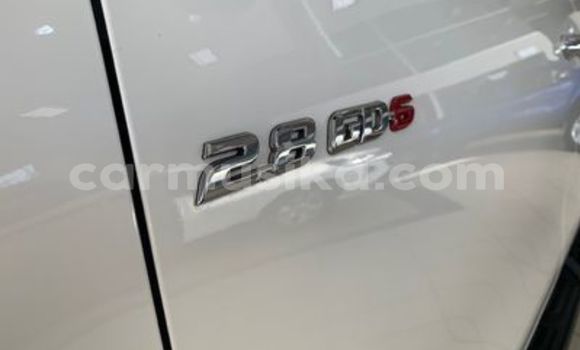 Nunua Ilio tumika Toyota Hilux Nyeupe Gari ndani ya Beitbridge nchini Matabeleland Kusini Nunua Ilio tumika Toyota Hilux Nyeupe Gari ndani ya Beitbridge nchini Matabeleland Kusini