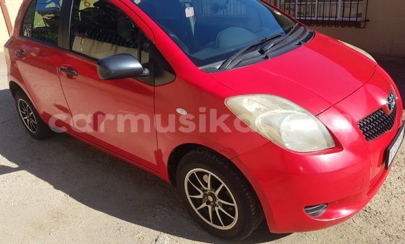 Acheter Occasion Voiture Toyota Yaris Rouge à Beitbridge, Matabeleland South Acheter Occasion Voiture Toyota Yaris Rouge à Beitbridge, Matabeleland South