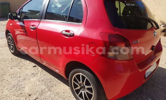 Acheter Occasion Voiture Toyota Yaris Rouge à Beitbridge, Matabeleland South Acheter Occasion Voiture Toyota Yaris Rouge à Beitbridge, Matabeleland South