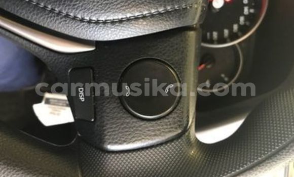 Acheter Occasion Voiture Toyota RAV4 Blanc à Beitbridge, Matabeleland South Acheter Occasion Voiture Toyota RAV4 Blanc à Beitbridge, Matabeleland South