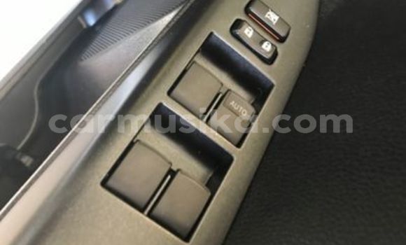 Acheter Occasion Voiture Toyota RAV4 Blanc à Beitbridge, Matabeleland South Acheter Occasion Voiture Toyota RAV4 Blanc à Beitbridge, Matabeleland South