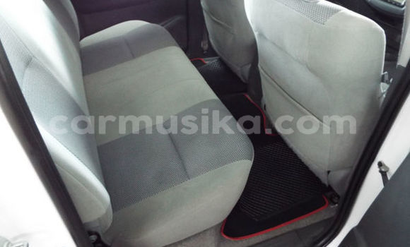 Tenga Tsaru Toyota Hilux Chena Mota in Harare in Harare Tenga Tsaru Toyota Hilux Chena Mota in Harare in Harare