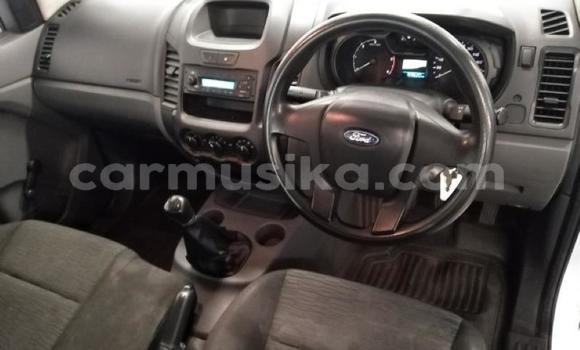 Buy Used Ford Ranger White Car in Beitbridge in Matabeleland South Buy Used Ford Ranger White Car in Beitbridge in Matabeleland South