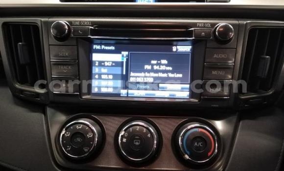 Acheter Occasion Voiture Toyota RAV4 Blanc à Beitbridge, Matabeleland South Acheter Occasion Voiture Toyota RAV4 Blanc à Beitbridge, Matabeleland South