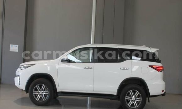 Buy Used Toyota Fortuner White Car in Avondale in Harare Buy Used Toyota Fortuner White Car in Avondale in Harare