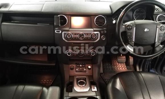 Tenga Tsaru Land Rover Discovery Chena Mota in Beitbridge in Matabeleland South Tenga Tsaru Land Rover Discovery Chena Mota in Beitbridge in Matabeleland South