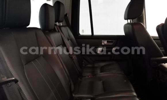 Tenga Tsaru Land Rover Discovery Chena Mota in Beitbridge in Matabeleland South Tenga Tsaru Land Rover Discovery Chena Mota in Beitbridge in Matabeleland South