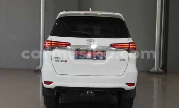 Buy Used Toyota Fortuner White Car in Avondale in Harare Buy Used Toyota Fortuner White Car in Avondale in Harare