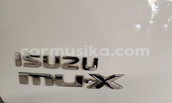 Tenga Tsaru Isuzu D–MAX Chena Mota in Beitbridge in Matabeleland South Tenga Tsaru Isuzu D–MAX Chena Mota in Beitbridge in Matabeleland South