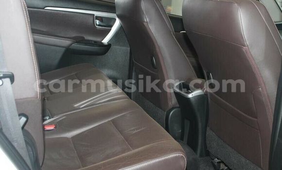 Buy Used Toyota Fortuner White Car in Avondale in Harare Buy Used Toyota Fortuner White Car in Avondale in Harare