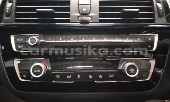 Nunua Ilio tumika BMW 3–Series Fedha Gari ndani ya Beitbridge nchini Matabeleland Kusini Nunua Ilio tumika BMW 3–Series Fedha Gari ndani ya Beitbridge nchini Matabeleland Kusini