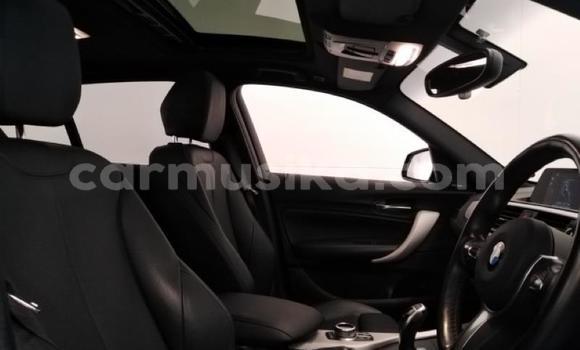 Nunua Ilio tumika BMW 3–Series Fedha Gari ndani ya Beitbridge nchini Matabeleland Kusini Nunua Ilio tumika BMW 3–Series Fedha Gari ndani ya Beitbridge nchini Matabeleland Kusini