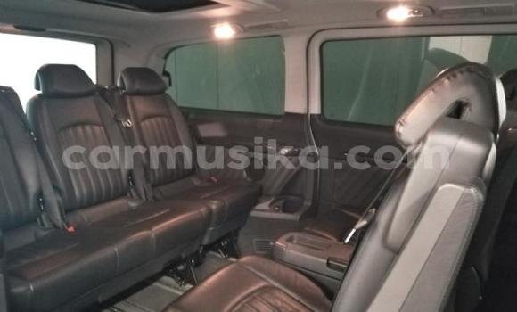 Acheter Occasion Voiture Mercedes‒Benz Vito Gris à Beitbridge, Matabeleland South Acheter Occasion Voiture Mercedes‒Benz Vito Gris à Beitbridge, Matabeleland South