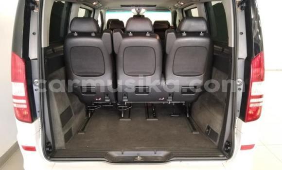 Acheter Occasion Voiture Mercedes‒Benz Vito Gris à Beitbridge, Matabeleland South Acheter Occasion Voiture Mercedes‒Benz Vito Gris à Beitbridge, Matabeleland South