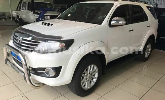 Buy Used Toyota Fortuner White Car in Avondale in Harare Buy Used Toyota Fortuner White Car in Avondale in Harare