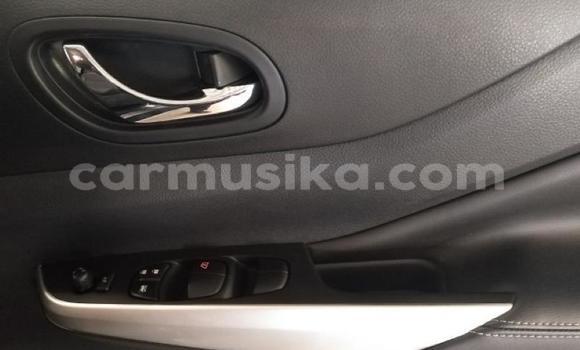 Acheter Occasion Voiture Nissan Navara Gris à Beitbridge, Matabeleland South Acheter Occasion Voiture Nissan Navara Gris à Beitbridge, Matabeleland South