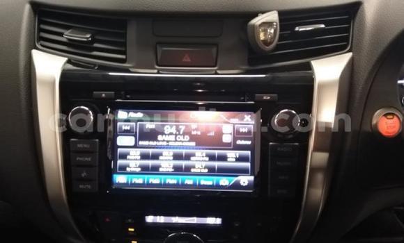 Acheter Occasion Voiture Nissan Navara Gris à Beitbridge, Matabeleland South Acheter Occasion Voiture Nissan Navara Gris à Beitbridge, Matabeleland South