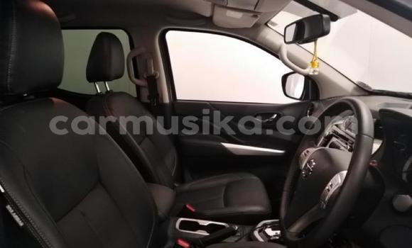 Acheter Occasion Voiture Nissan Navara Gris à Beitbridge, Matabeleland South Acheter Occasion Voiture Nissan Navara Gris à Beitbridge, Matabeleland South