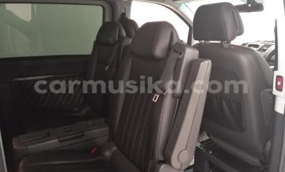 Buy Used Mercedes‒Benz Vito White Car in Beitbridge in Matabeleland South Buy Used Mercedes‒Benz Vito White Car in Beitbridge in Matabeleland South