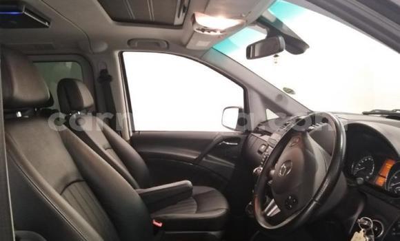 Buy Used Mercedes‒Benz Vito White Car in Beitbridge in Matabeleland South Buy Used Mercedes‒Benz Vito White Car in Beitbridge in Matabeleland South