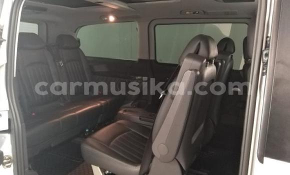 Buy Used Mercedes‒Benz Vito White Car in Beitbridge in Matabeleland South Buy Used Mercedes‒Benz Vito White Car in Beitbridge in Matabeleland South