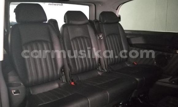 Buy Used Mercedes‒Benz Vito White Car in Beitbridge in Matabeleland South Buy Used Mercedes‒Benz Vito White Car in Beitbridge in Matabeleland South