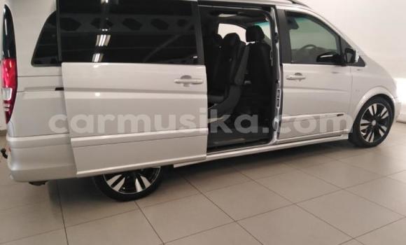 Buy Used Mercedes‒Benz Vito White Car in Beitbridge in Matabeleland South Buy Used Mercedes‒Benz Vito White Car in Beitbridge in Matabeleland South