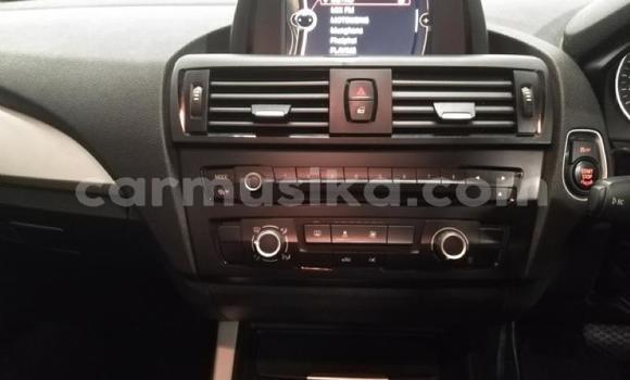 Acheter Occasion Voiture BMW 3–Series Gris à Beitbridge, Matabeleland South Acheter Occasion Voiture BMW 3–Series Gris à Beitbridge, Matabeleland South