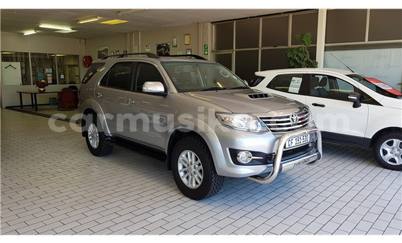 Buy Used Toyota Fortuner Silver Car in Avondale in Harare Buy Used Toyota Fortuner Silver Car in Avondale in Harare