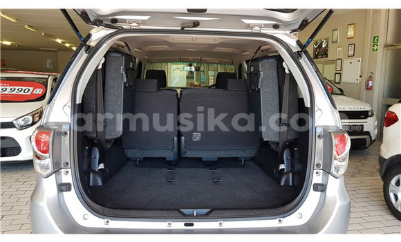 Buy Used Toyota Fortuner Silver Car in Avondale in Harare Buy Used Toyota Fortuner Silver Car in Avondale in Harare