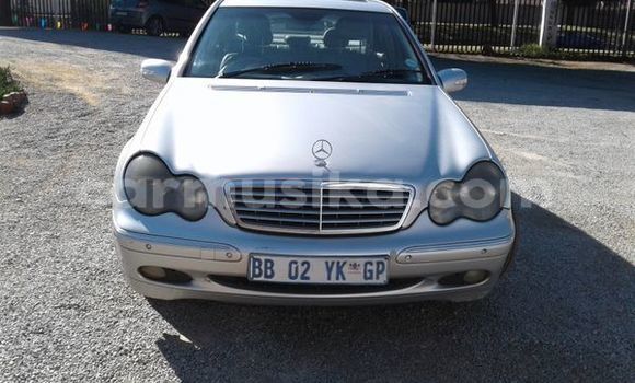 Buy Used Mercedes‒Benz C–Class Silver Car in Harare in Harare Buy Used Mercedes‒Benz C–Class Silver Car in Harare in Harare