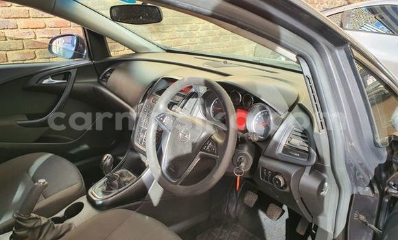 Tenga Tsaru Opel Astra Nhema Mota in Harare in Harare Tenga Tsaru Opel Astra Nhema Mota in Harare in Harare