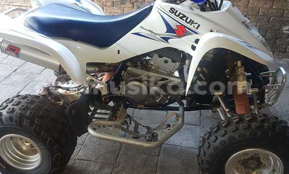 Buy Used Suzuki XL7 White Car in Beitbridge in Matabeleland South Buy Used Suzuki XL7 White Car in Beitbridge in Matabeleland South