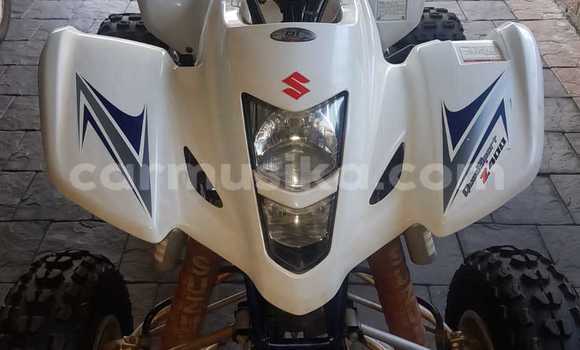 Buy Used Suzuki XL7 White Car in Beitbridge in Matabeleland South Buy Used Suzuki XL7 White Car in Beitbridge in Matabeleland South