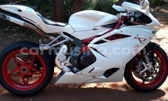 Buy Used Ebr Motorcycles RS White Bike in Beitbridge in Matabeleland South Buy Used Ebr Motorcycles RS White Bike in Beitbridge in Matabeleland South