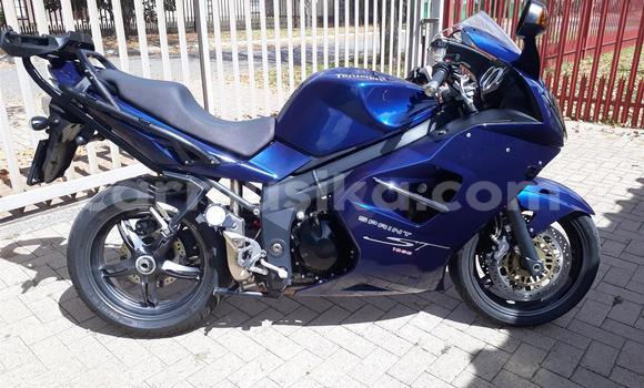 Acheter Occasion Moto Triumph Sprint Bleu à Beitbridge, Matabeleland South Acheter Occasion Moto Triumph Sprint Bleu à Beitbridge, Matabeleland South