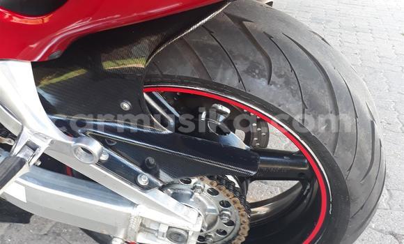 Acheter Occasion Moto Suzuki HAYABUSA Vert à Beitbridge, Matabeleland South Acheter Occasion Moto Suzuki HAYABUSA Vert à Beitbridge, Matabeleland South