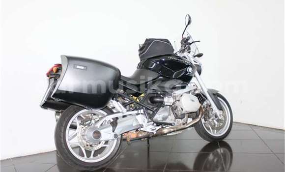 Nunua Ilio tumika BMW R 1200 Fedha Bike ndani ya Beitbridge nchini Matabeleland Kusini