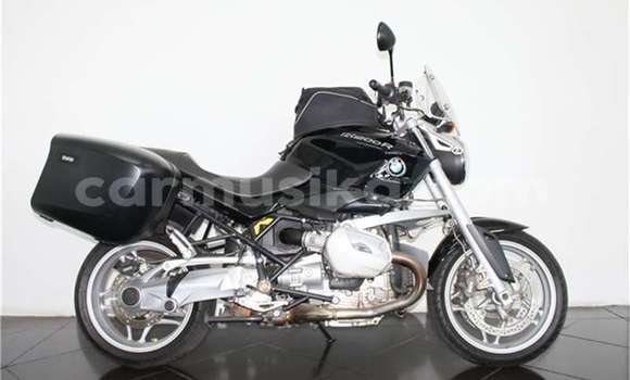 Acheter Occasion Moto BMW R 1200 Gris à Beitbridge, Matabeleland South Acheter Occasion Moto BMW R 1200 Gris à Beitbridge, Matabeleland South