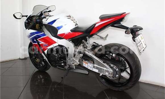 Acheter Occasion Moto Honda CBR Autre à Beitbridge, Matabeleland South Acheter Occasion Moto Honda CBR Autre à Beitbridge, Matabeleland South
