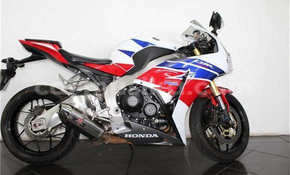 Acheter Occasion Moto Honda CBR Autre à Beitbridge, Matabeleland South Acheter Occasion Moto Honda CBR Autre à Beitbridge, Matabeleland South