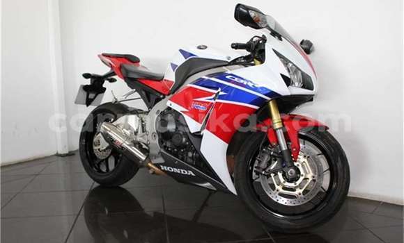 Acheter Occasion Moto Honda CBR Autre à Beitbridge, Matabeleland South Acheter Occasion Moto Honda CBR Autre à Beitbridge, Matabeleland South
